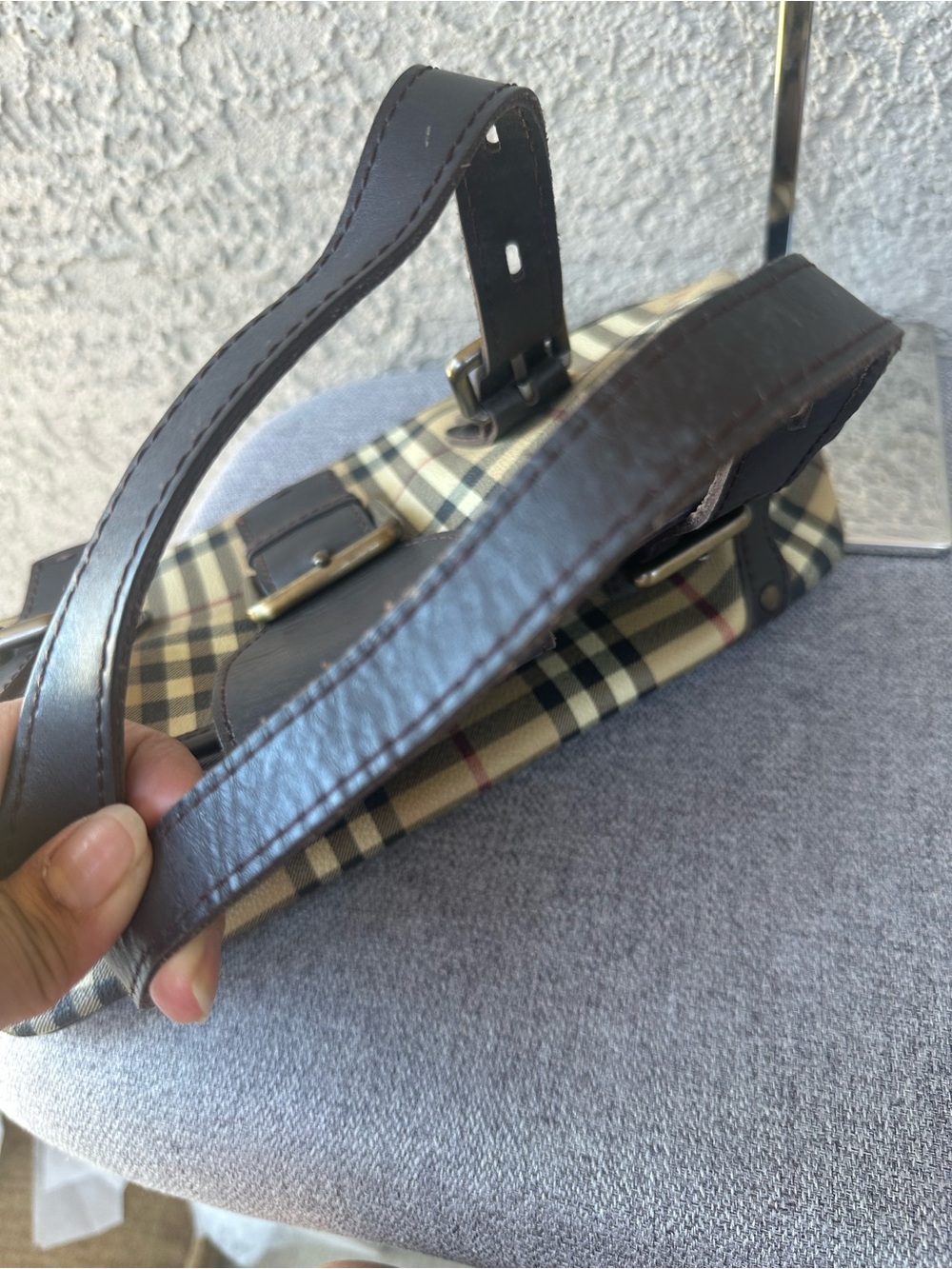 BURBERRY vintage Classic Plaid shoulder/handbag bag with Dark Leather Trim - Picture 12 of 12